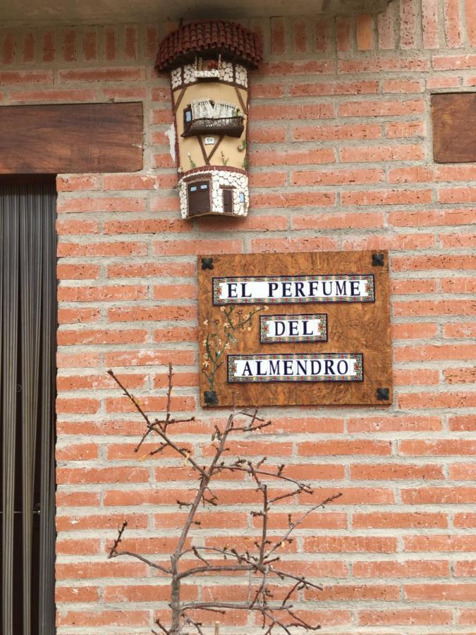 El Perfume Del Almendro Guest House Quintanilla del Agua Exterior photo